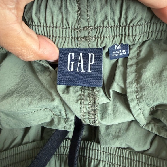 GAP Olive Green Baggy Cargo Pants - Picture 3 of 5